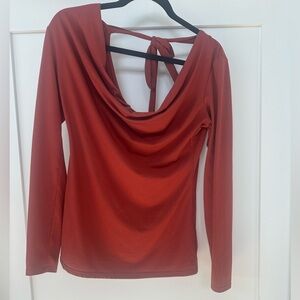 Buckle Daytrip Rust Draped Neck Long Sleeve Fitted Top